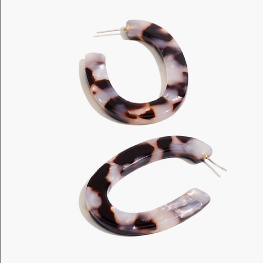 Madewell Acetate Oval Hoop Earrings | Tortoise